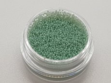 Caviar 05 - licht groen